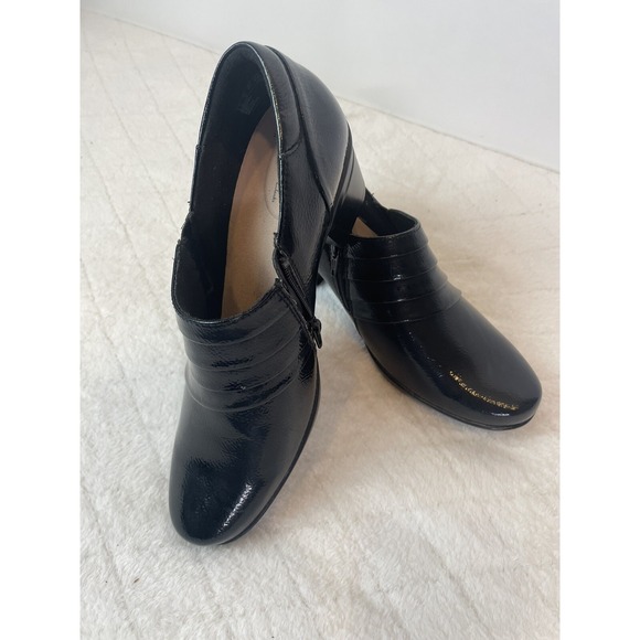 Clarks Shoes - Clarks 15260 Collection Cushion Soft Women's Size 10 M Ultimate Comfort New